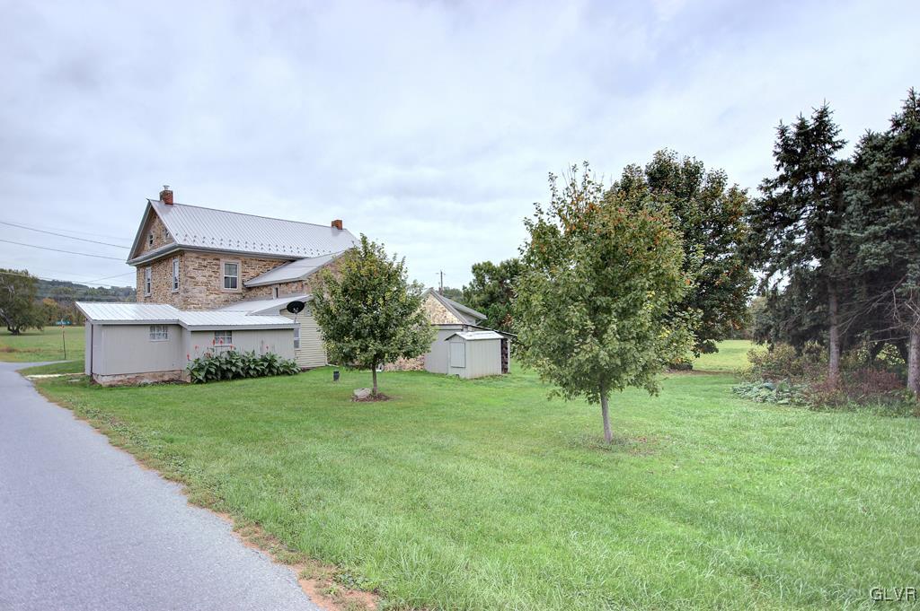 93 Cider Mill Road Mertztown, PA 19539 - Photo 3 of 50 Gallery Image 3