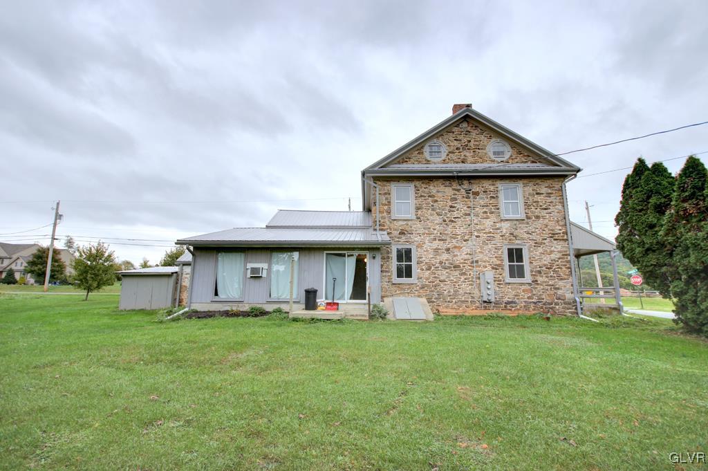 93 Cider Mill Road Mertztown, PA 19539 - Photo 6 of 50 Gallery Image 6