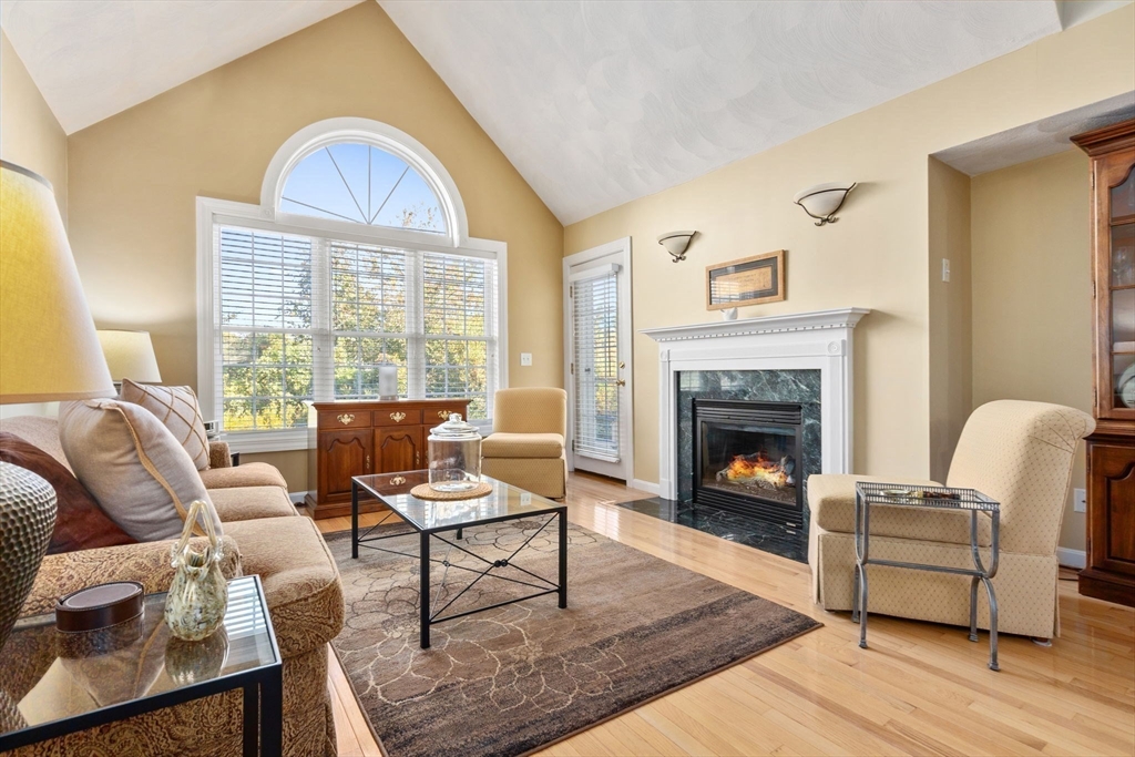 281 Rowley Bridge Road, Unit 3 Topsfield, MA 01983 - Photo 13 of 35 Gallery Image 13