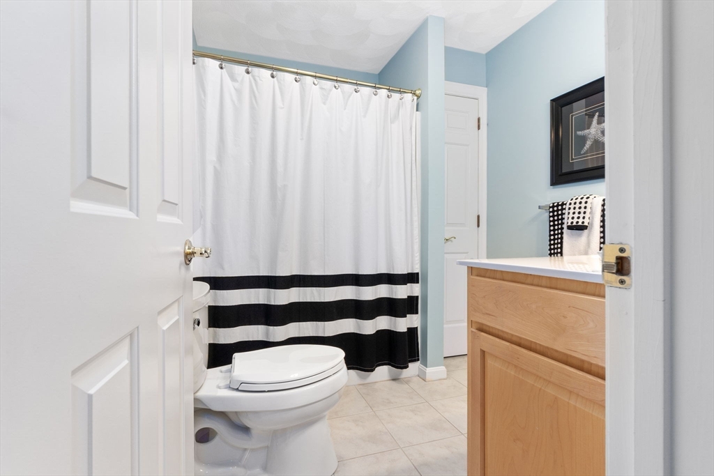 281 Rowley Bridge Road, Unit 3 Topsfield, MA 01983 - Photo 18 of 35 Gallery Image 18
