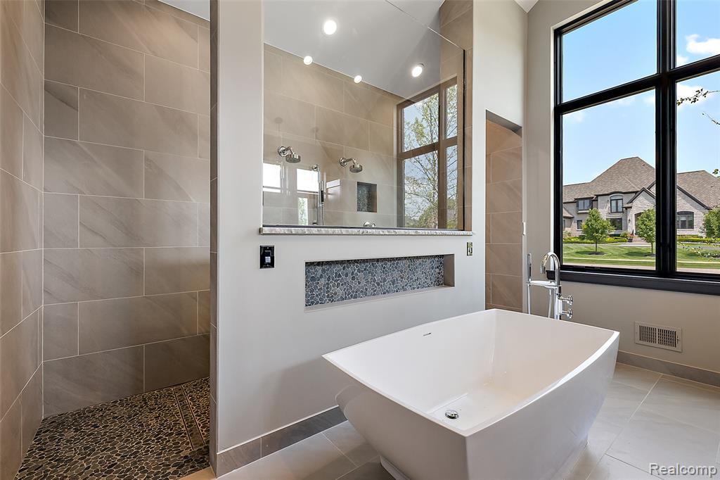 5541 Bordman Road Dryden, MI 48428 - Photo 14 of 27