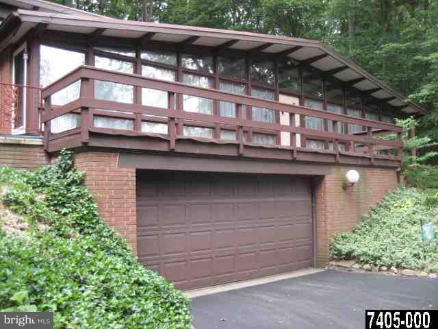 1753 Westwood Road York, PA 17403 - Photo 1 of 1