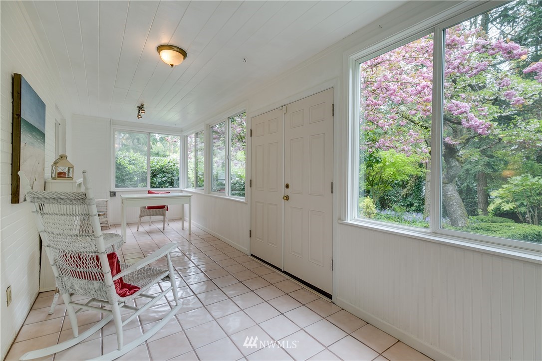 16605 Benson Road South Renton, WA 98055 - Photo 18 of 25