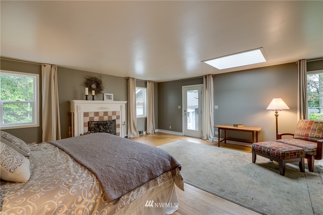 16605 Benson Road South Renton, WA 98055 - Photo 21 of 25