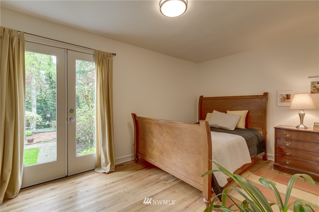 16605 Benson Road South Renton, WA 98055 - Photo 24 of 25