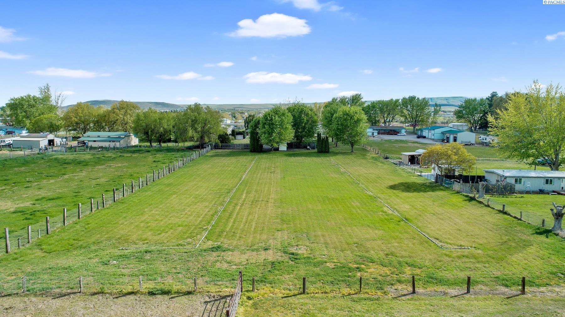 210204 East Cochran Road Kennewick, WA 99337 - Photo 5 of 48 Gallery Image 5