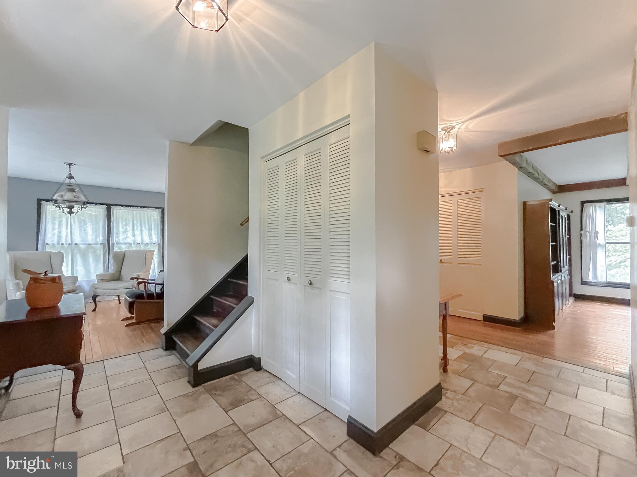 621 Bowie Shop Road Huntingtown, MD 20639 - Photo 4 of 56 Entryway