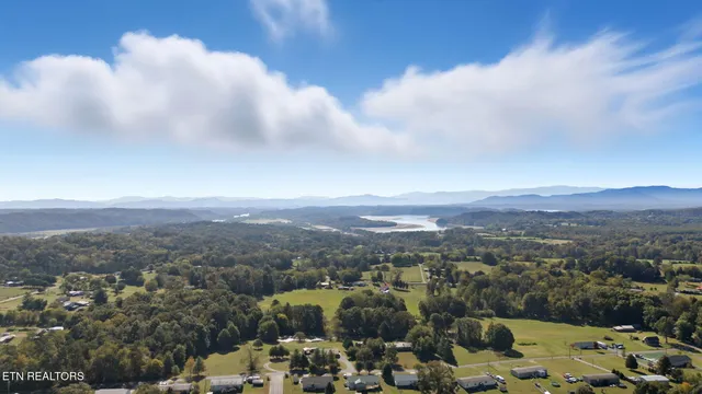 $254,900 | 215 Songbird Way, White Pine, TN 37890