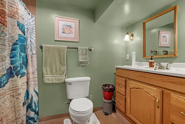 $275,000 | 220 Earl Avenue, Joliet, IL 60436