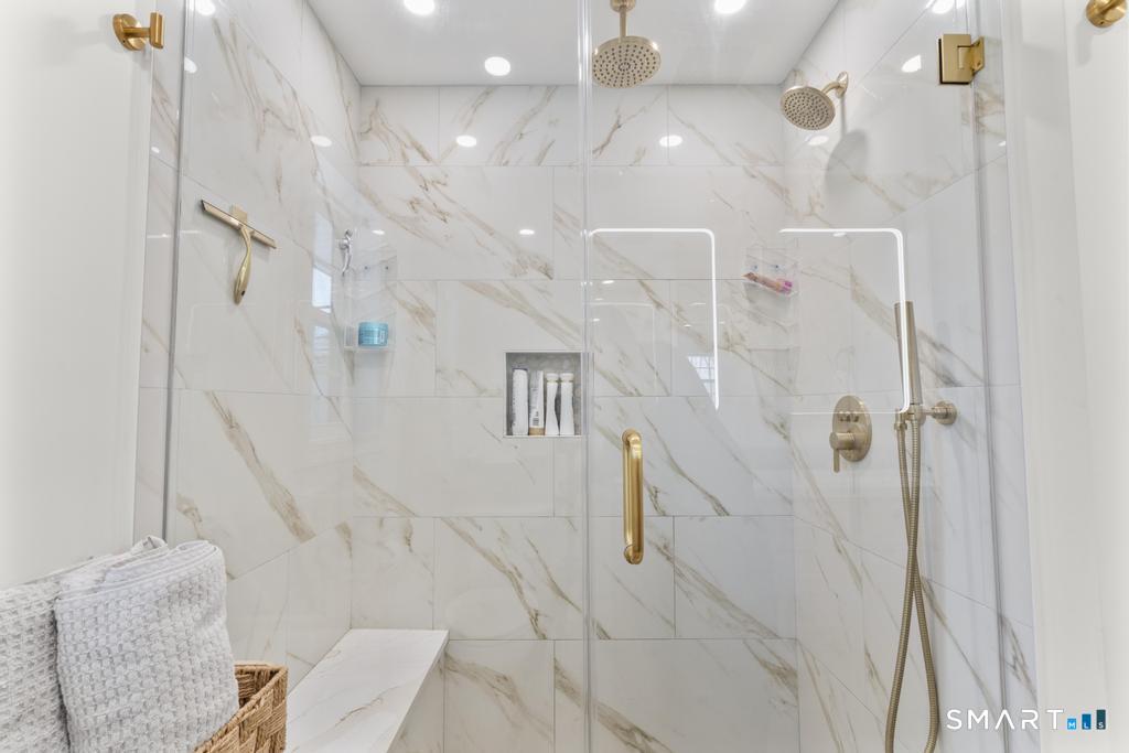 1944 Moose Hill Road Guilford, CT 06437 - Photo 13 of 20