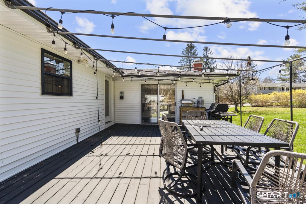 1944 Moose Hill Road Guilford, CT 06437 - Photo 17 of 20