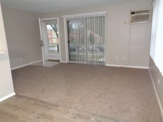 $1,100 | 14601 Keystone Avenue, Unit B1, Midlothian, IL 60445