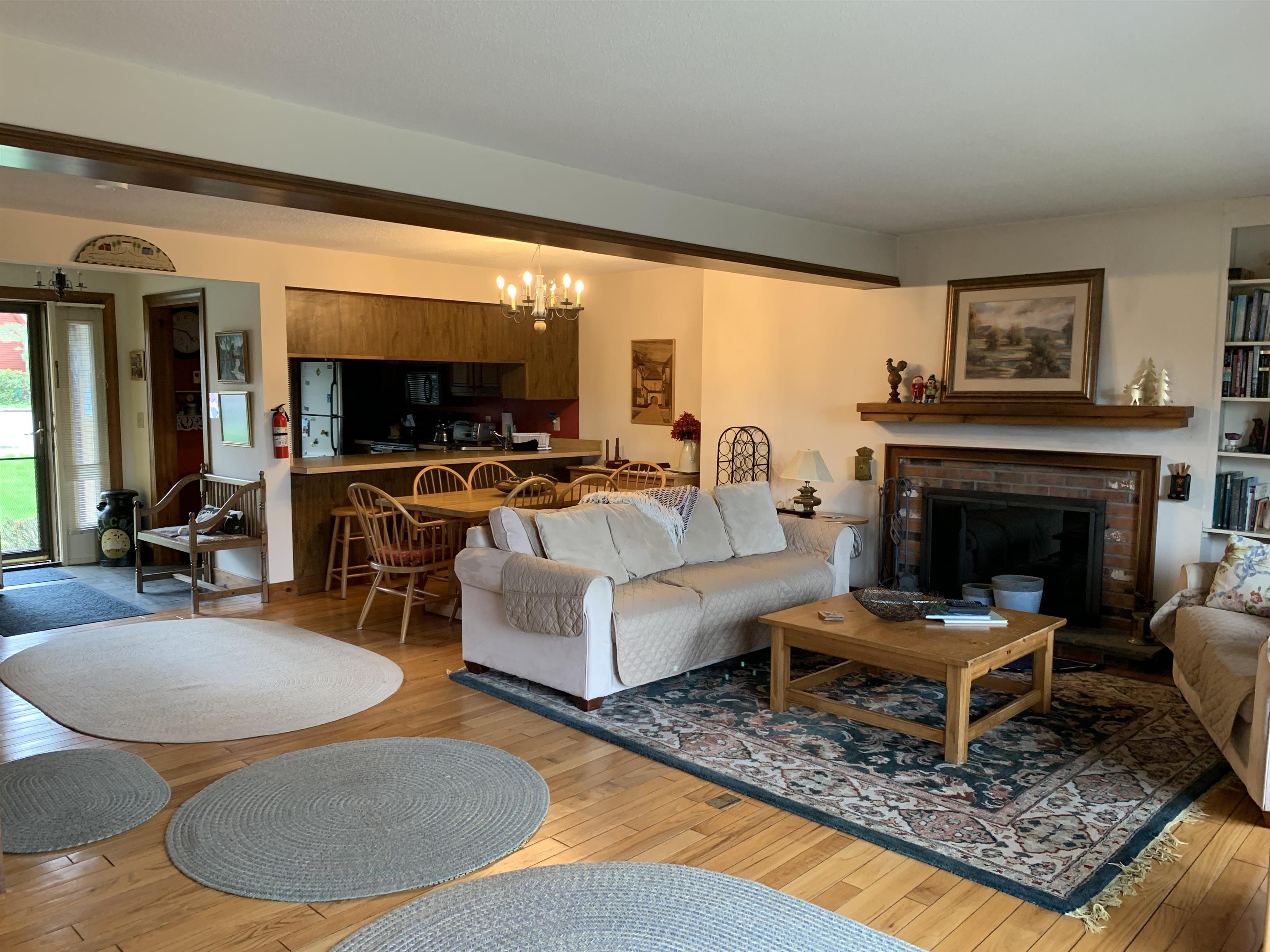 355 Lyman Batcheller Road, Unit 12B Hartford, VT 05059 - Photo 4 of 17 Gallery Image 4