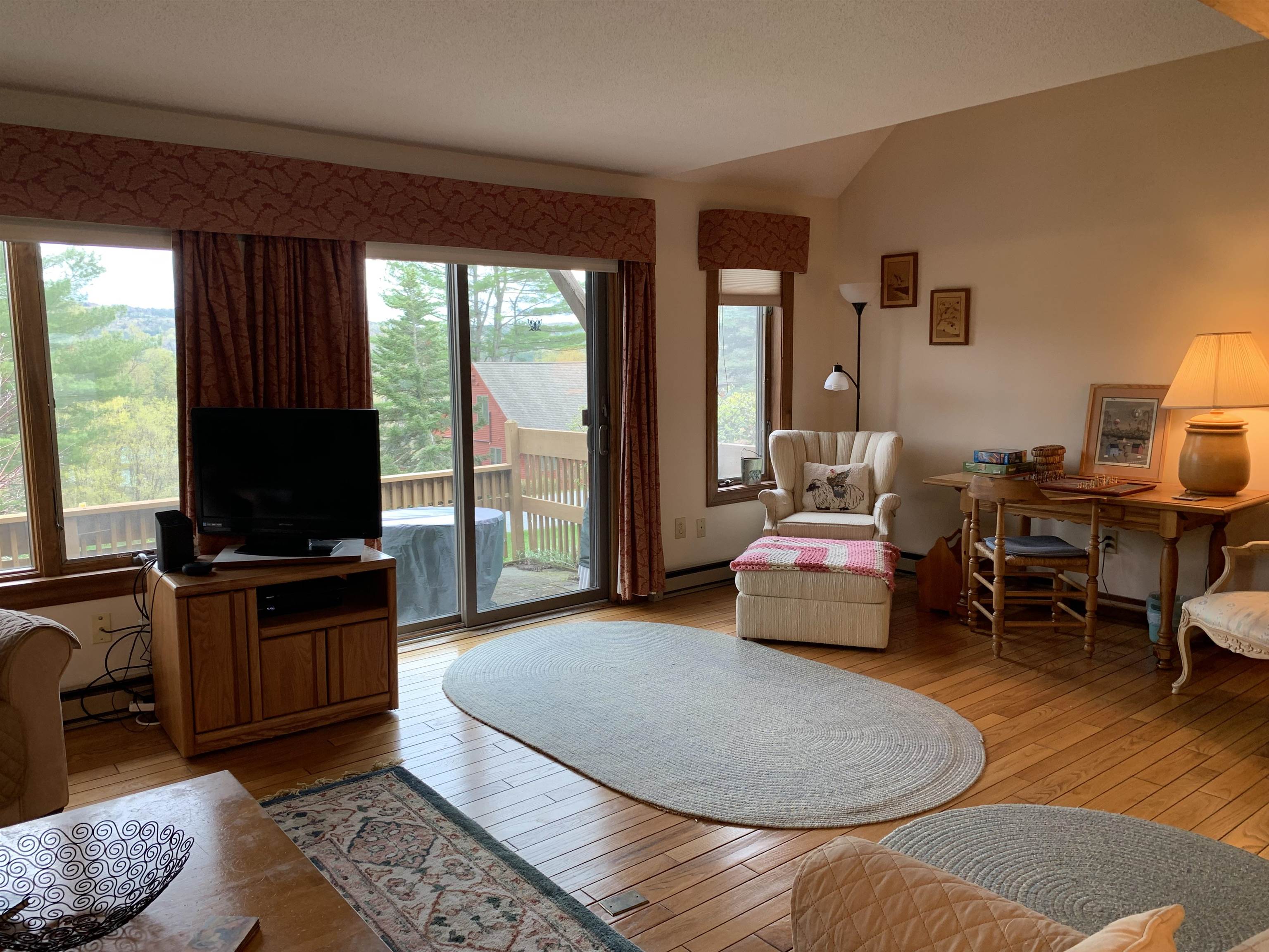355 Lyman Batcheller Road, Unit 12B Hartford, VT 05059 - Photo 7 of 17 Gallery Image 7