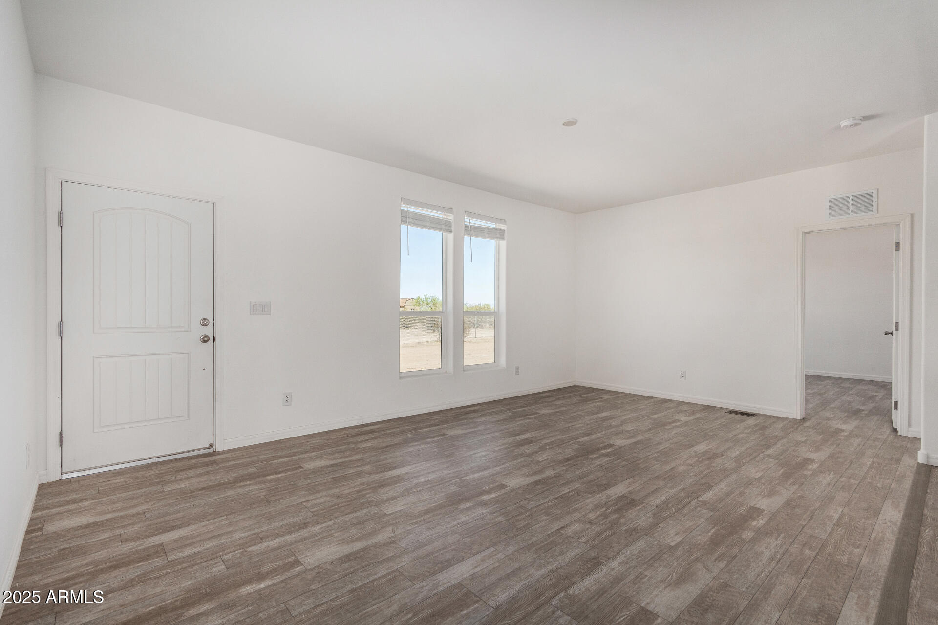 9857 North Diffin Road Florence, AZ 85132 - Photo 7 of 43 07 - Difflin