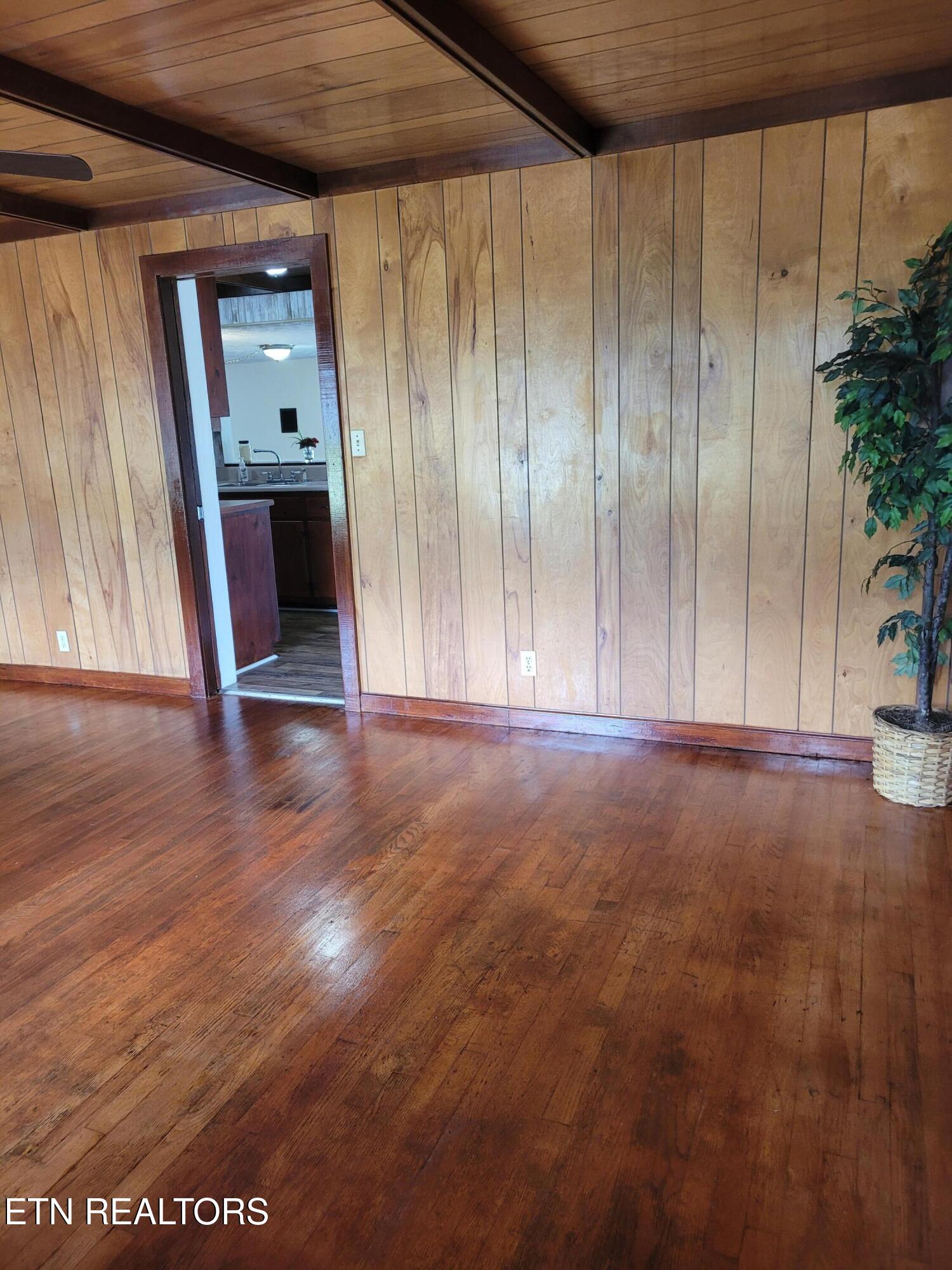 505 Cusick Road Rockford, TN 37853 - Photo 14 of 52 Original Hardwoods Restored