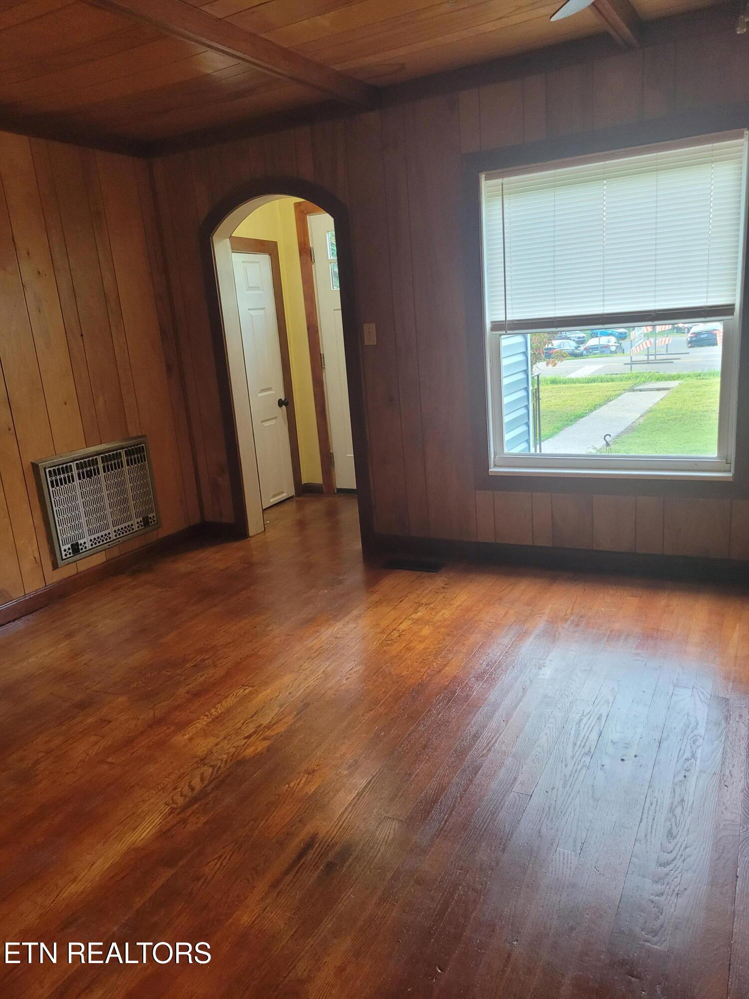 505 Cusick Road Rockford, TN 37853 - Photo 16 of 52 Living Room to front foyer