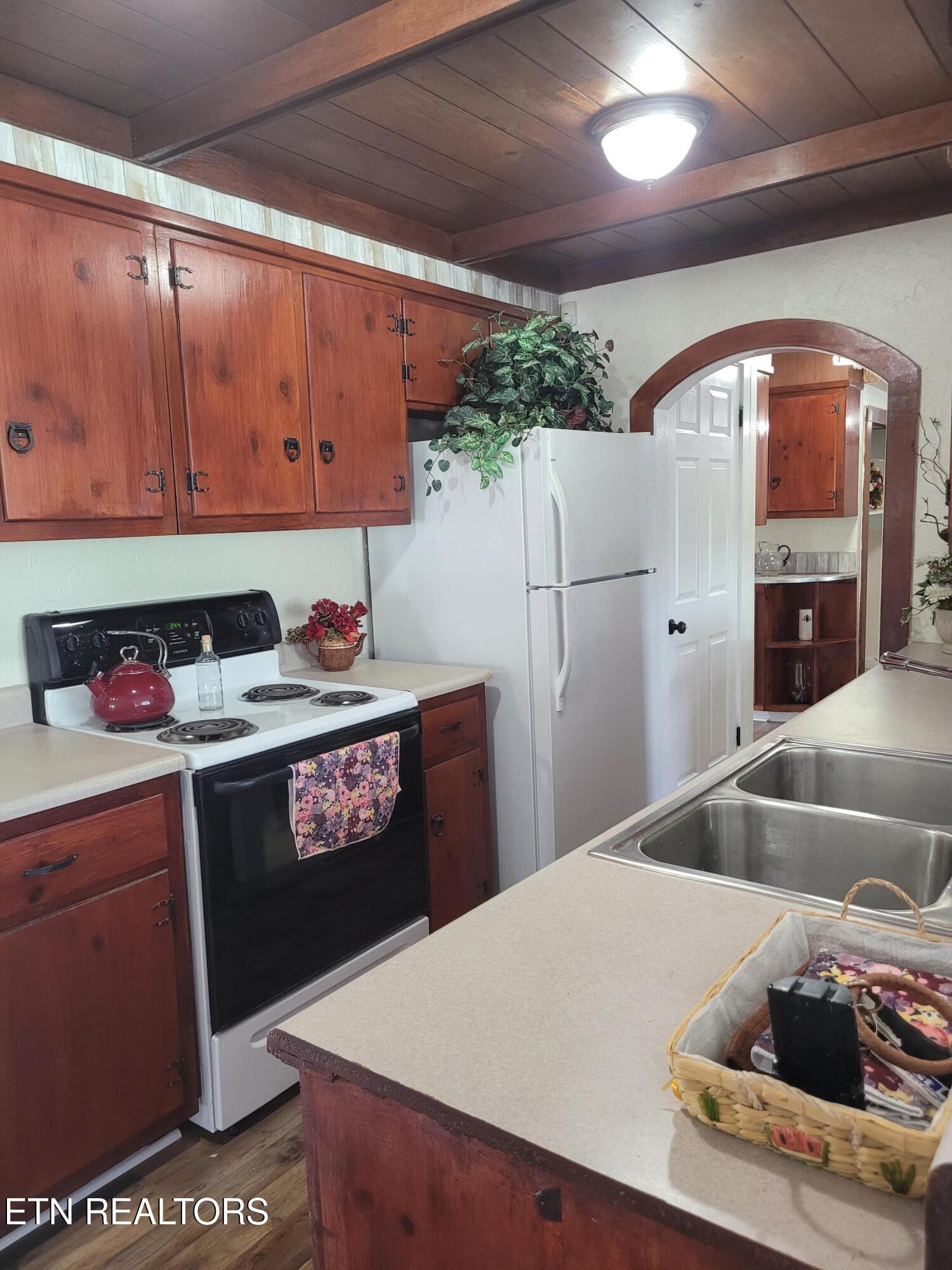 505 Cusick Road Rockford, TN 37853 - Photo 19 of 52 Kitchen