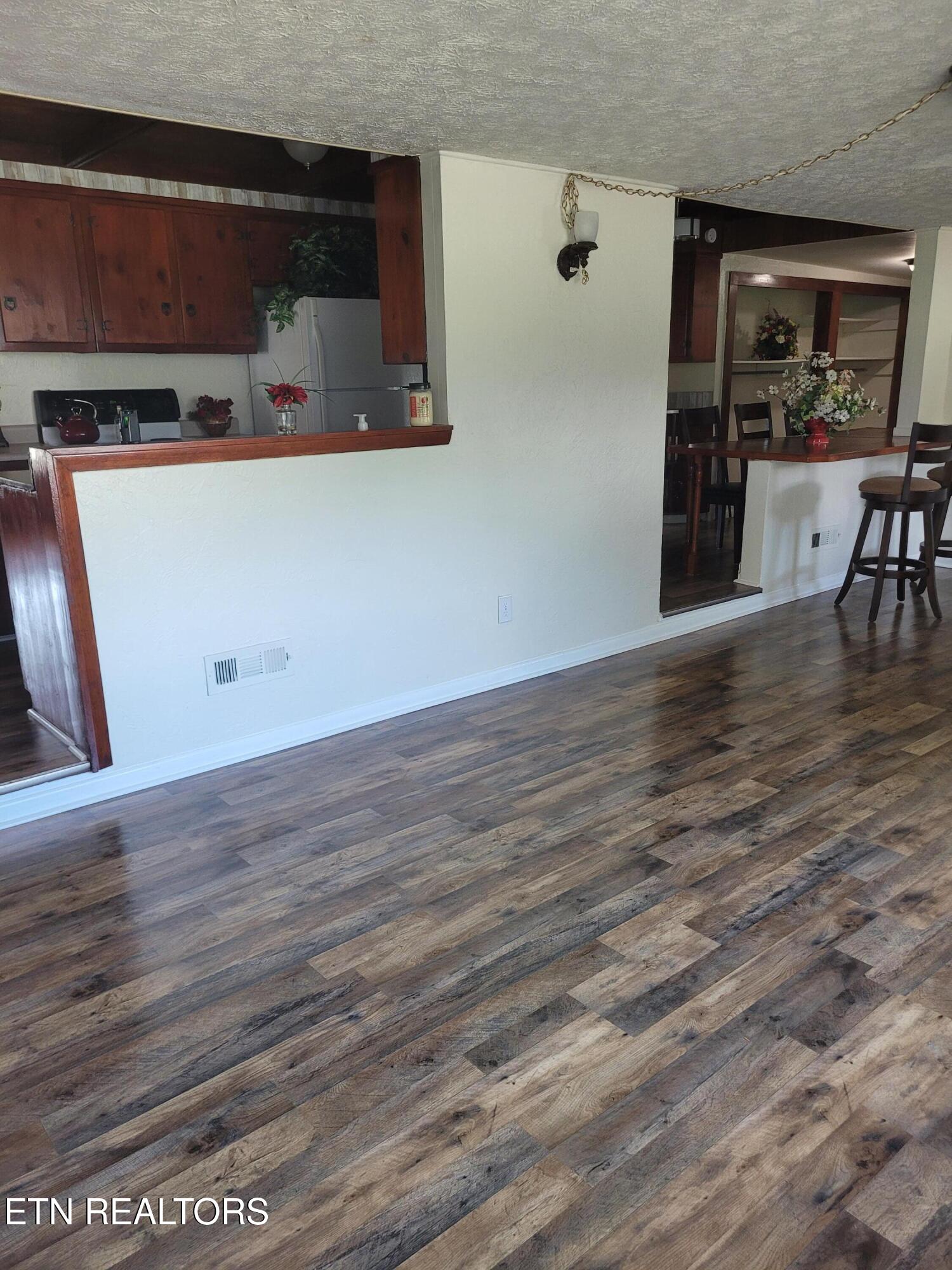 505 Cusick Road Rockford, TN 37853 - Photo 33 of 52 Open and airy