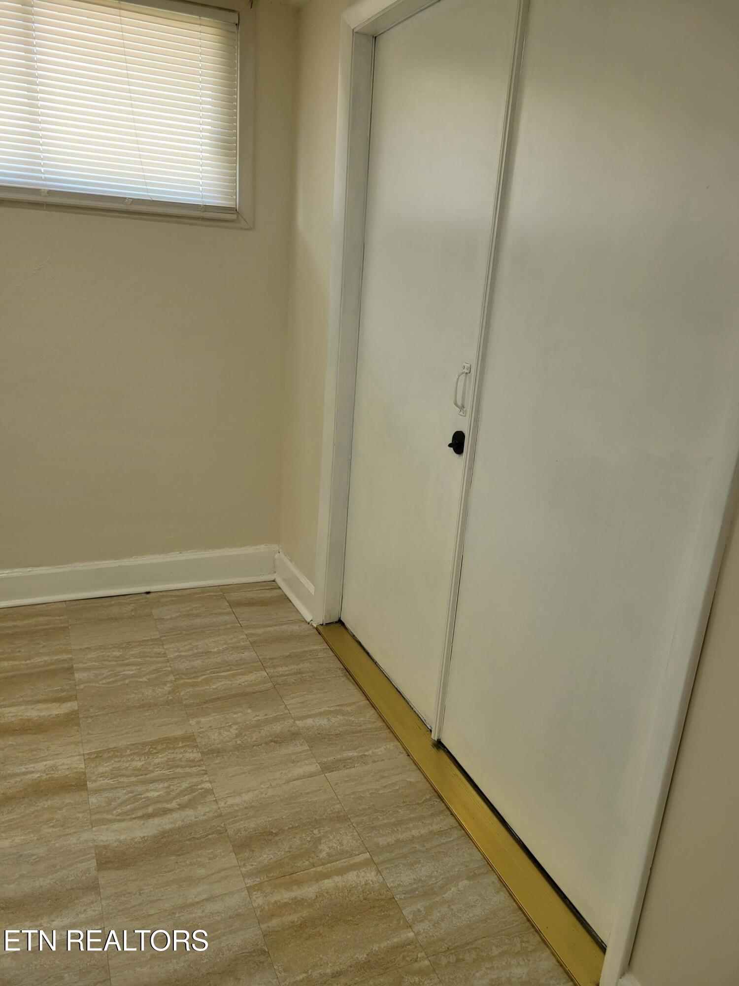 505 Cusick Road Rockford, TN 37853 - Photo 38 of 52 Bonus Room with door to outside