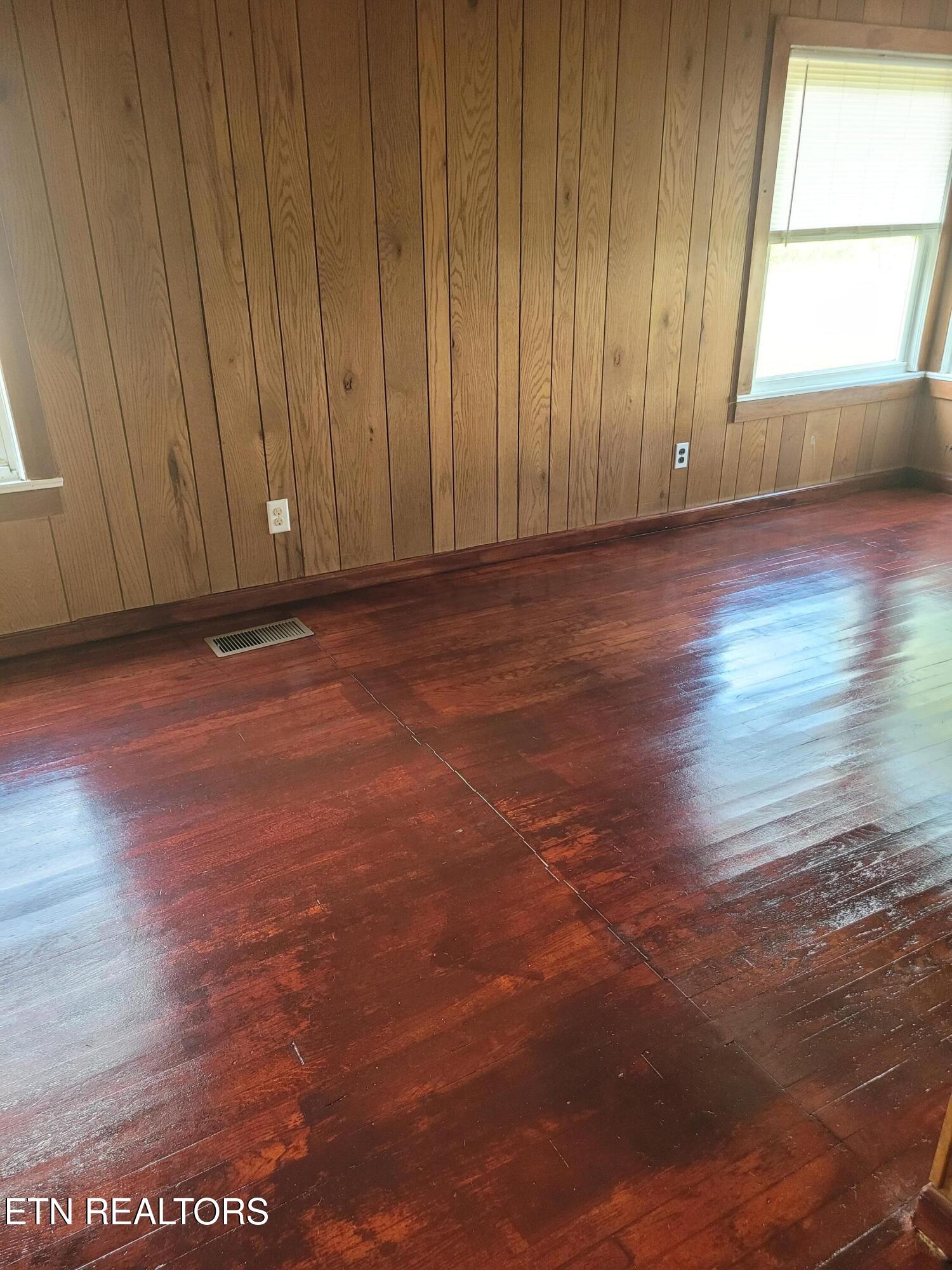505 Cusick Road Rockford, TN 37853 - Photo 46 of 52 Master Bedroom