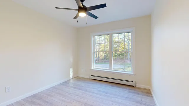 $559,900 | 14 Shire Lane, Turner, ME 04282