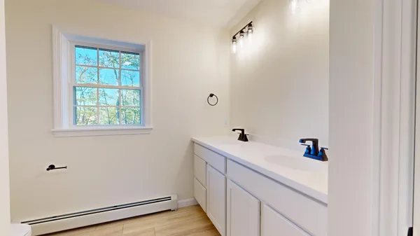 $550,000 | 14 Shire Lane, Turner, ME 04282