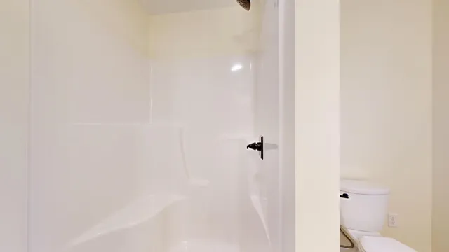 $559,900 | 14 Shire Lane, Turner, ME 04282