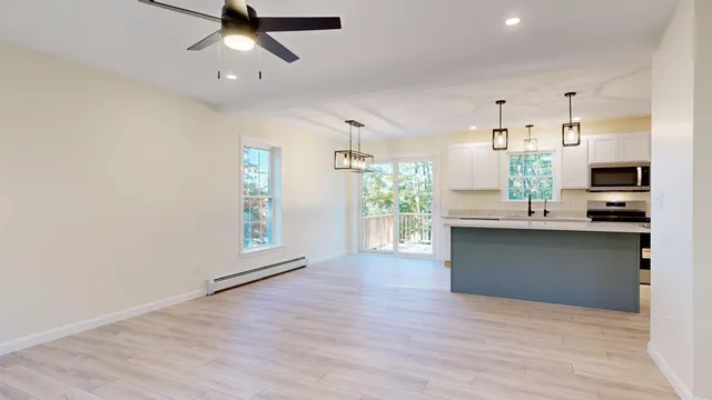 $559,900 | 14 Shire Lane, Turner, ME 04282