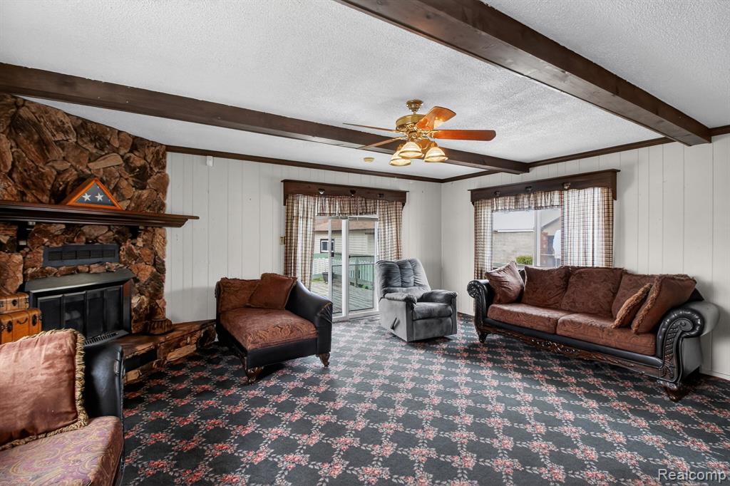 29901 Kelly Road Roseville, MI 48066 - Photo 8 of 43 Gallery Image 8