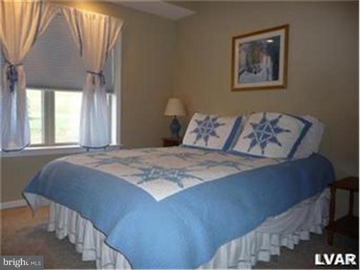 8425 Valley Road Fogelsville, PA 18051 - Photo 19 of 23 Gallery Image 19