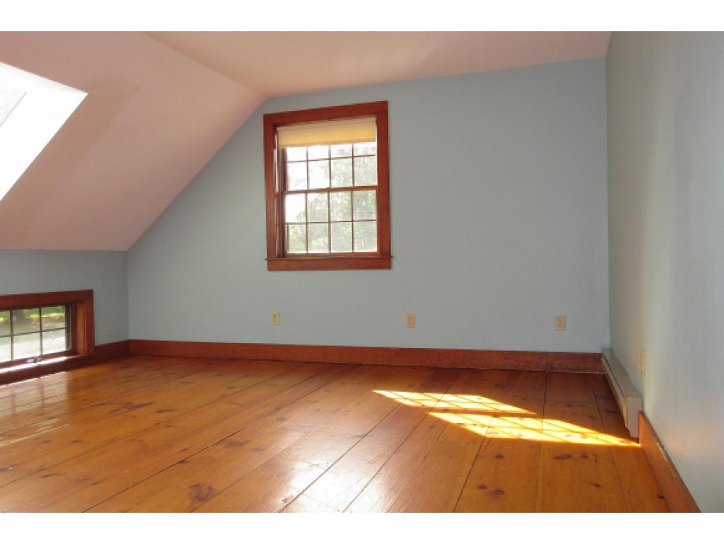 112 Susan Lane Rutland Town, VT 05701 - Photo 14 of 18
