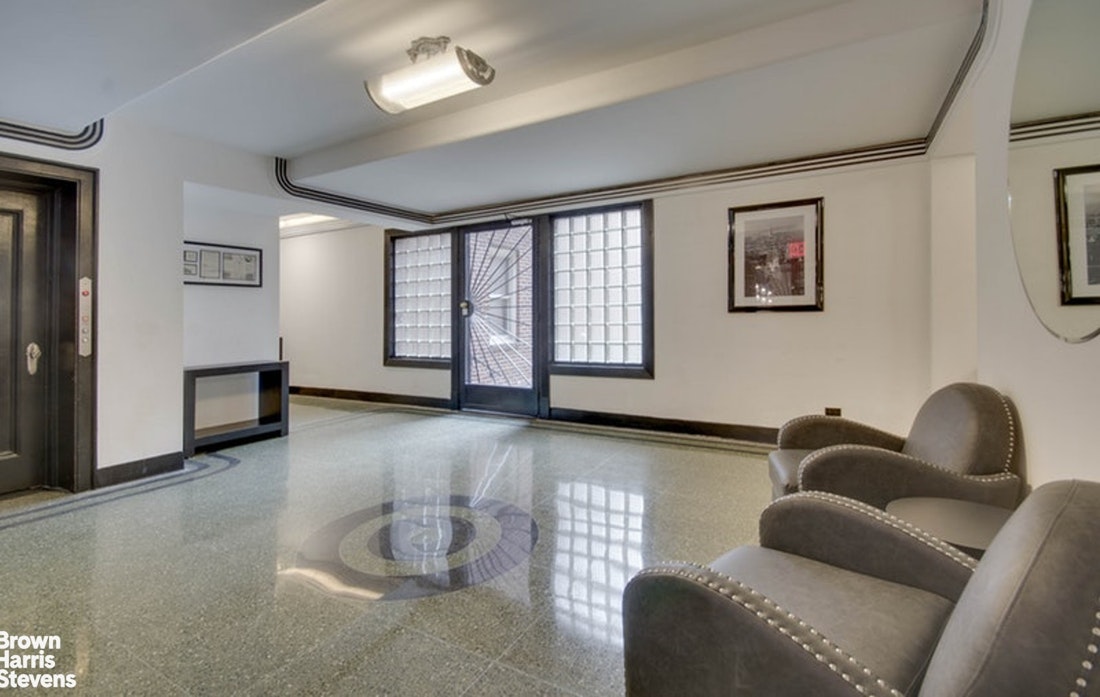 8701 Shore Road, Unit 526 Brooklyn, NY 11209 - Photo 9 of 10