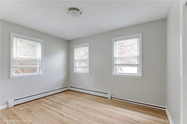 $4,200 | 501 Sandy Point Avenue, Portsmouth, RI 02871