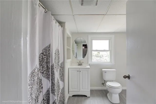 $4,200 | 501 Sandy Point Avenue, Portsmouth, RI 02871