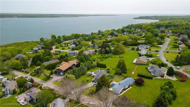 $4,200 | 501 Sandy Point Avenue, Portsmouth, RI 02871