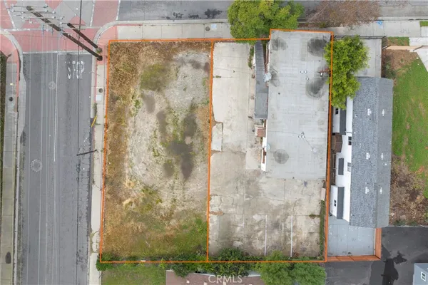 $650,000 | 702 North Willowbrook Avenue, Compton, CA 90220