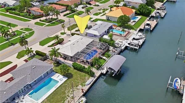 $1,495,000 | 813 North Barfield Drive, Marco Island, FL 34145