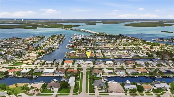 $1,495,000 | 813 North Barfield Drive, Marco Island, FL 34145