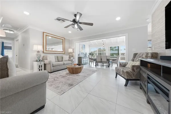 $1,495,000 | 813 North Barfield Drive, Marco Island, FL 34145