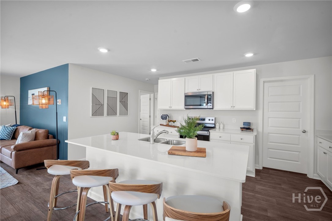 56 Cypress Loop Port Wentworth, GA 31407 - Photo 3 of 40