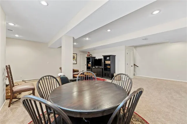 $475,000 | 24021 Eagle Court, Paola, KS 66071