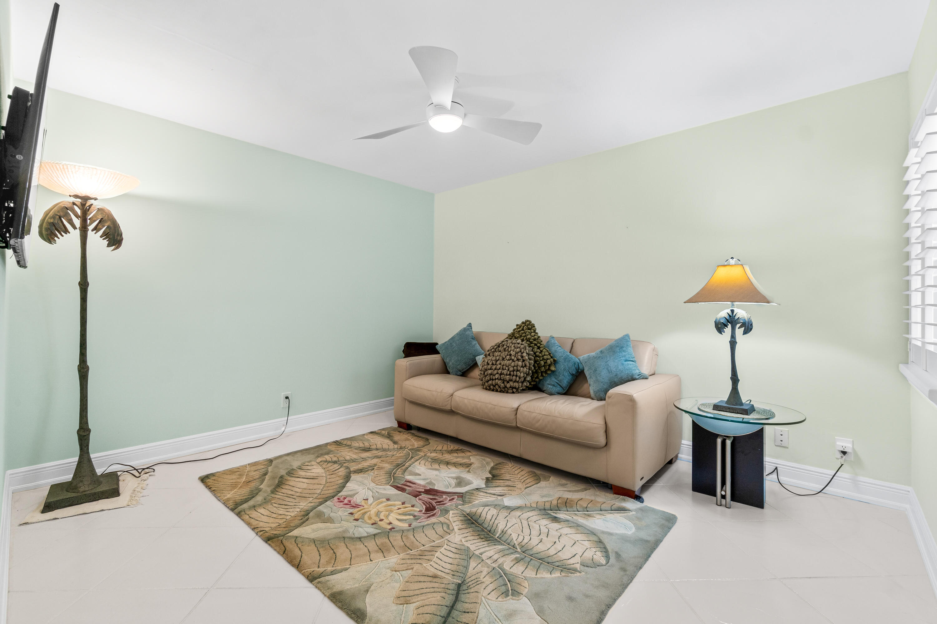 20021 Mona Circle Boca Raton, FL 33434 - Photo 25 of 42 20021 Mona Circle 2nd bedroom with sleep