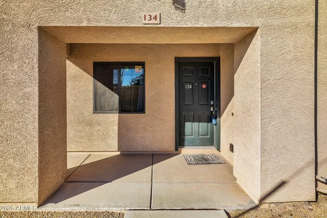 $470,000 | 2315 North 52nd Street, Unit 134, Phoenix, AZ 85008