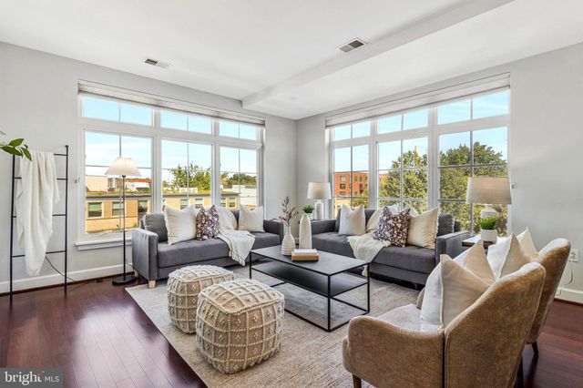 $524,900 | 150 V Street Northwest, Unit V402, Washington, DC 20001