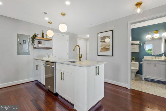 $524,900 | 150 V Street Northwest, Unit V402, Washington, DC 20001