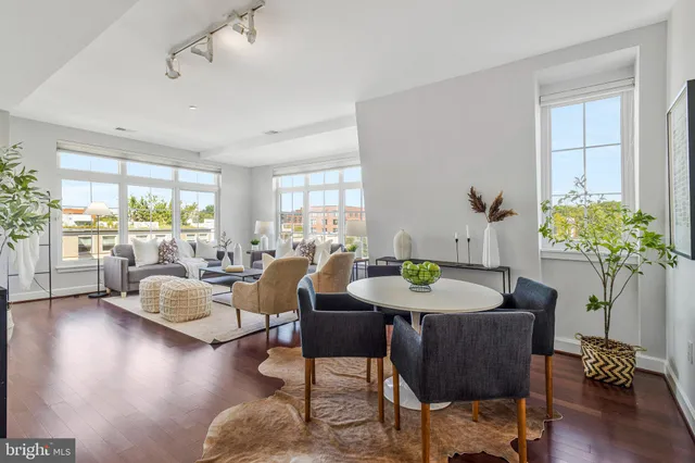 $524,900 | 150 V Street Northwest, Unit V402, Washington, DC 20001