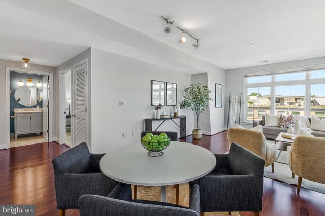 $524,900 | 150 V Street Northwest, Unit V402, Washington, DC 20001