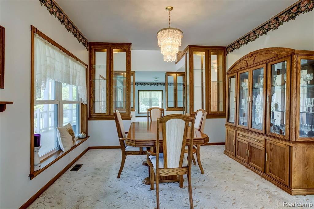 545 West Newburg Road Carleton, MI 48117 - Photo 10 of 47