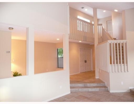 23355 Water Circle, Unit COURTYARD #6 Boca Raton, FL 33486 - Photo 8 of 14 Additional Photo